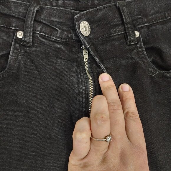 AHP Another Hype Piece Jeans Mens 34x31 Black Slim Straight Pant Crossbones Flaw - Picture 4 of 12